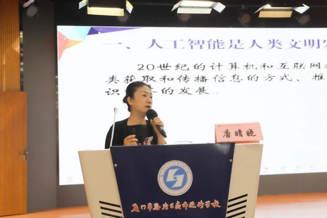 破冰“AIGC+教育”应用：和气聚力获“基于AIGC的智能作文批改系统”著作权证书